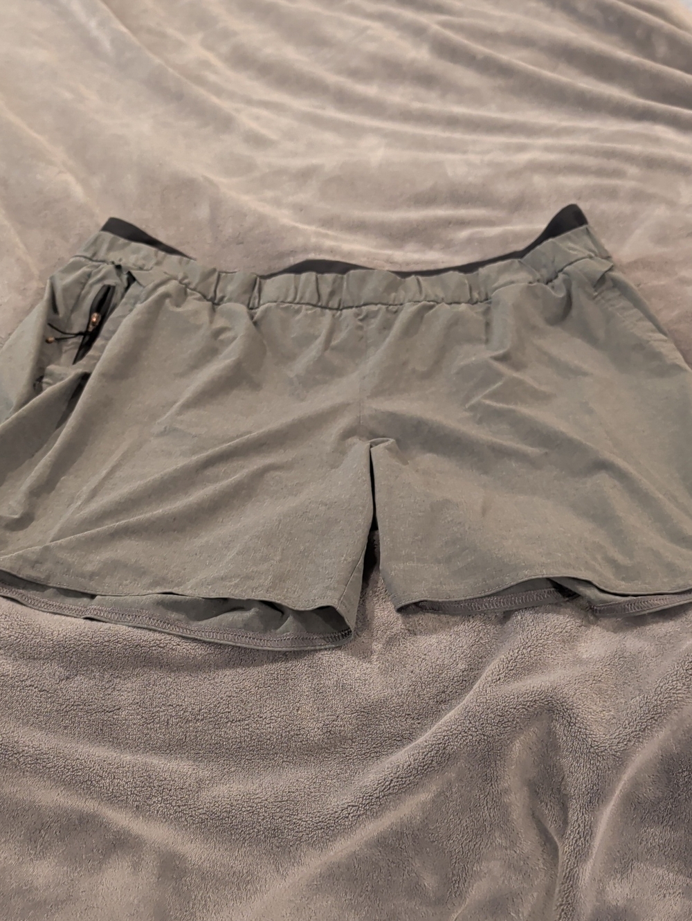 REI Women's Athletic Shorts - Gray